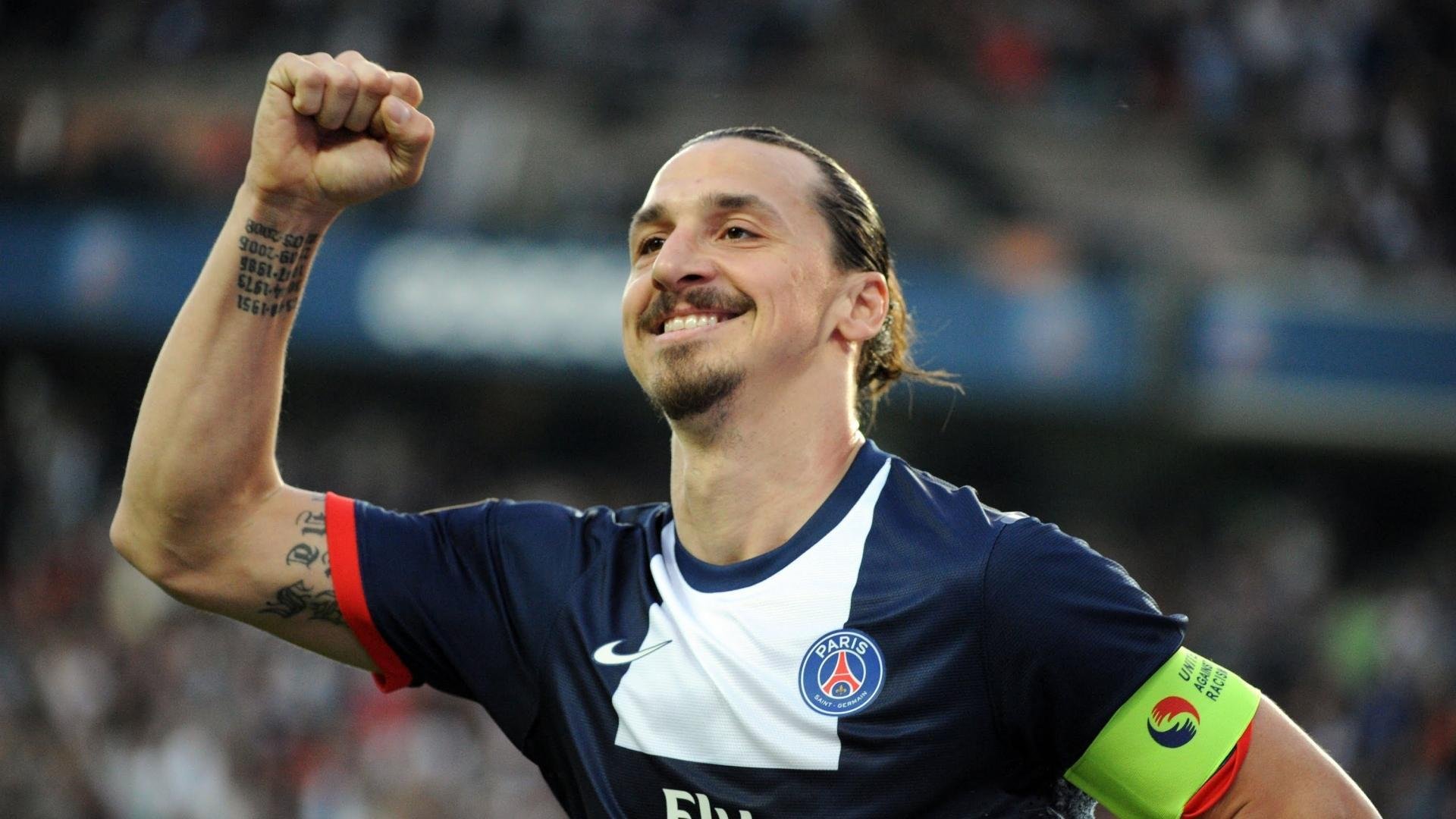 开云体育平台APP-银红之争与赤子之心，塞恩斯状态火热如何搅动F1权力天平