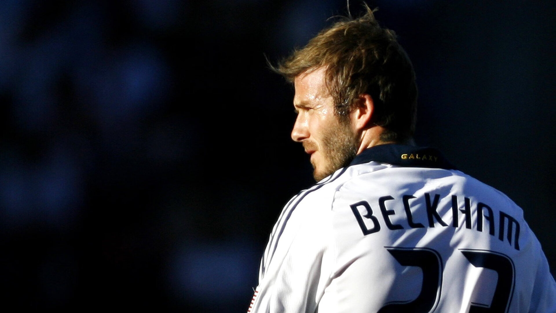 绝地逆转，汉密尔顿肩上扛起整个梅赛德斯，雷诺赛车梦碎银石